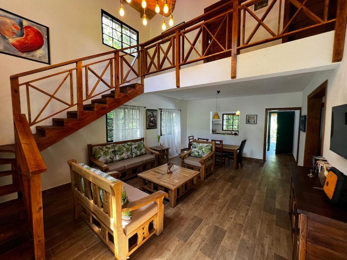 Jarabacoa Villas With Private Pool And Parking Екстериор снимка