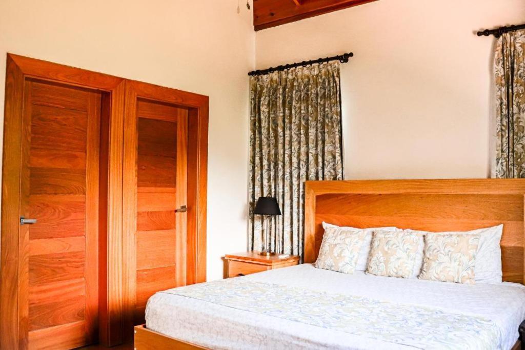 Jarabacoa Villas With Private Pool And Parking Екстериор снимка