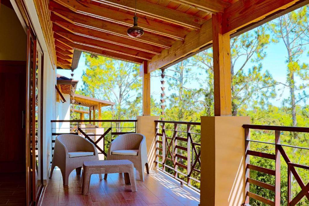 Jarabacoa Villas With Private Pool And Parking Екстериор снимка